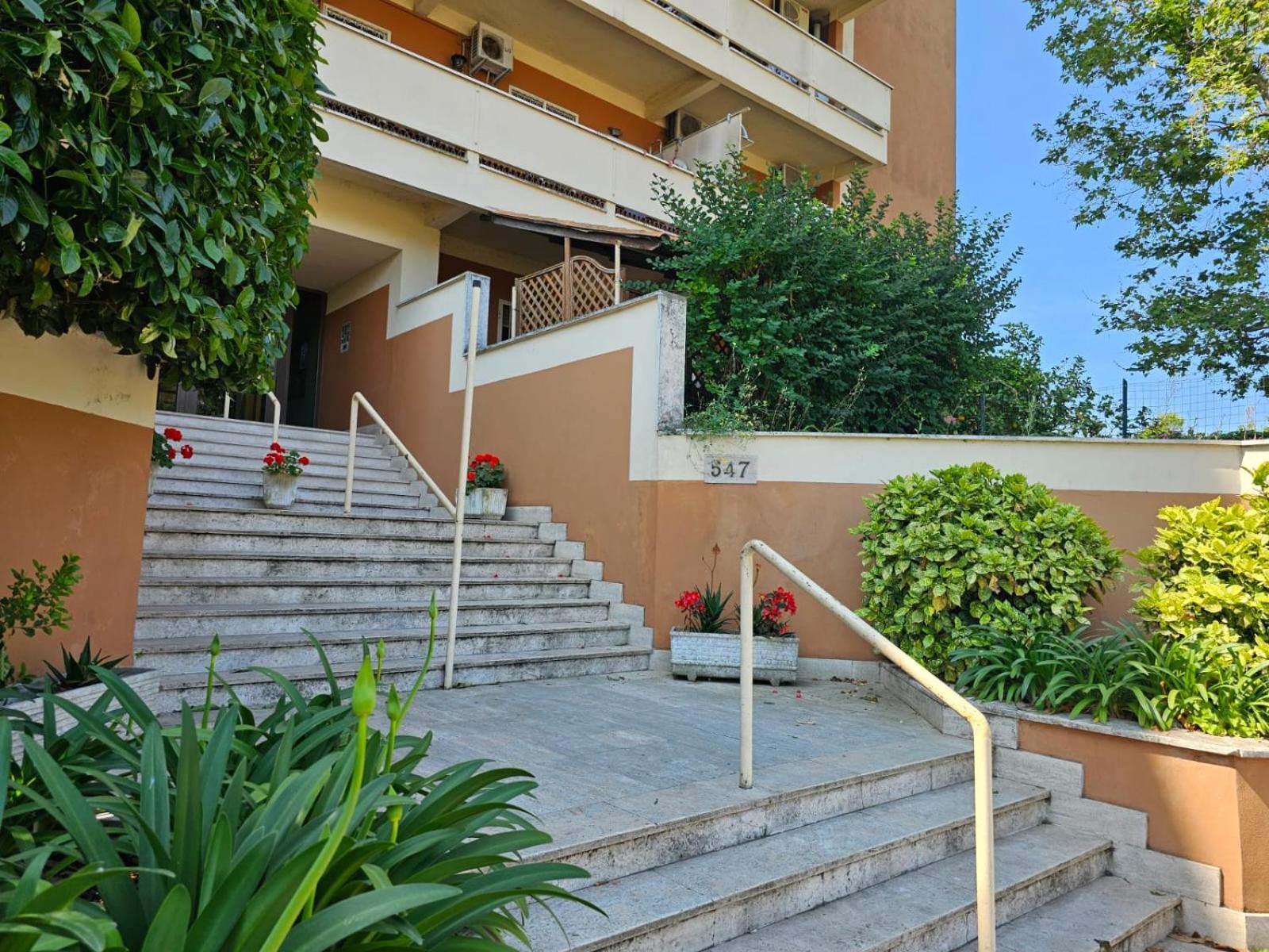 Апартаменты Casa Stazione Magliana Рим Экстерьер фото